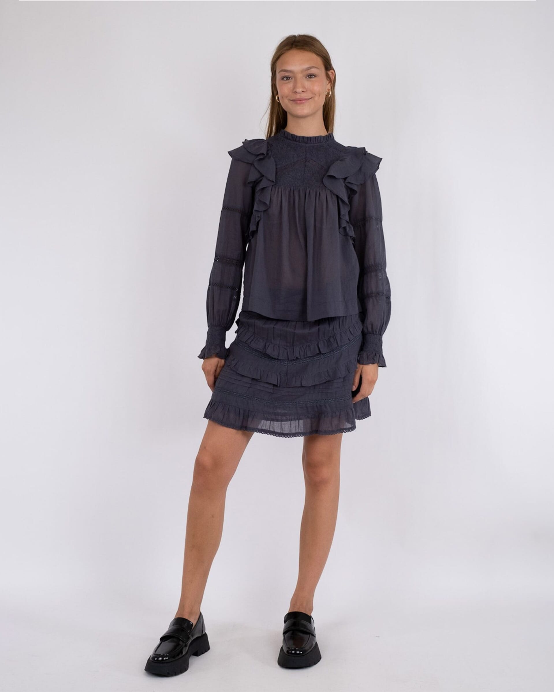 Sarna Pure Paisley Bluse - Navy main image 1