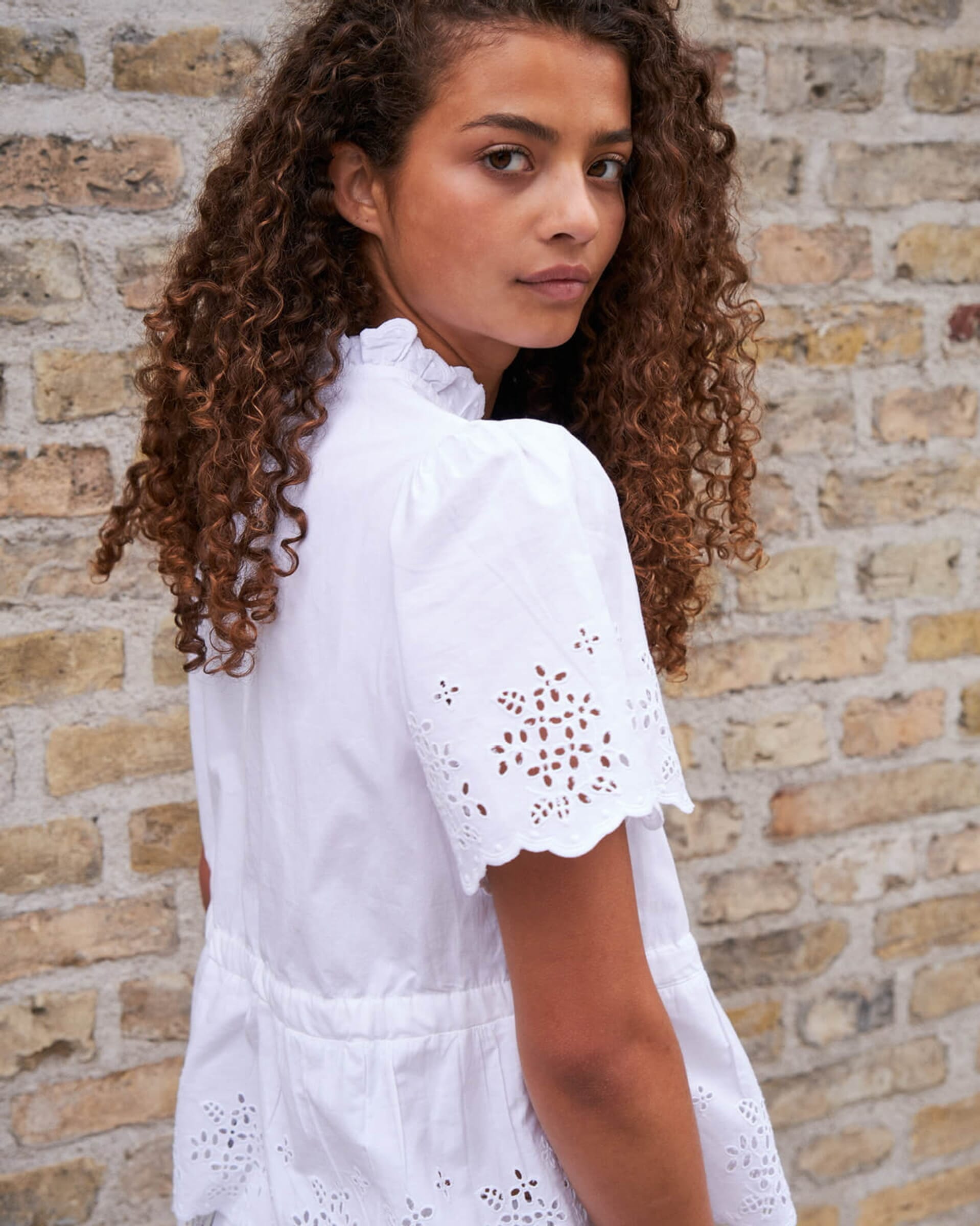 Neo Noir - Simmo Stripe Eyelet Blouse 167886 - 121 - Off White