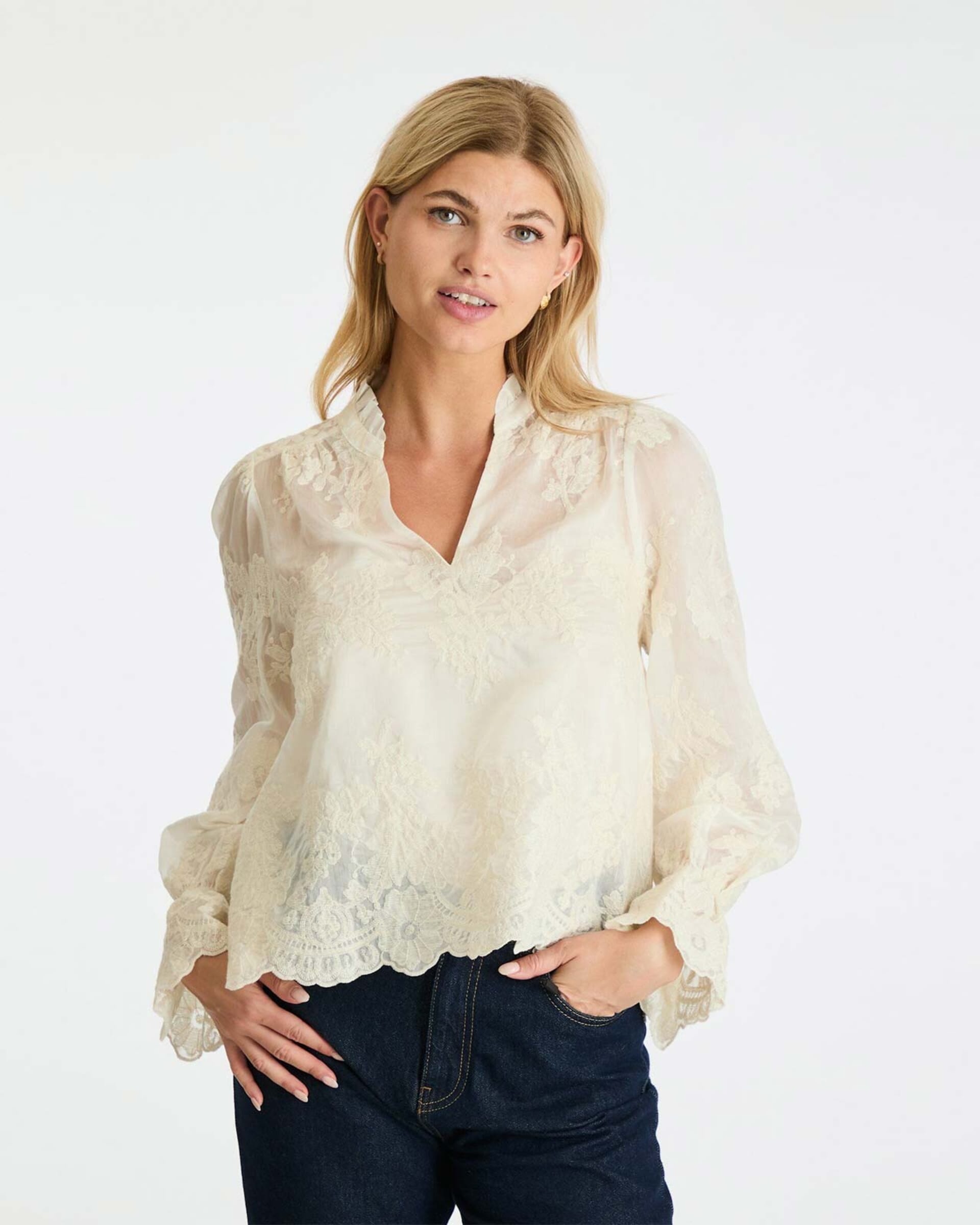 Neo Noir - Gilda Embroidery Blouse 167828 - 120 - White