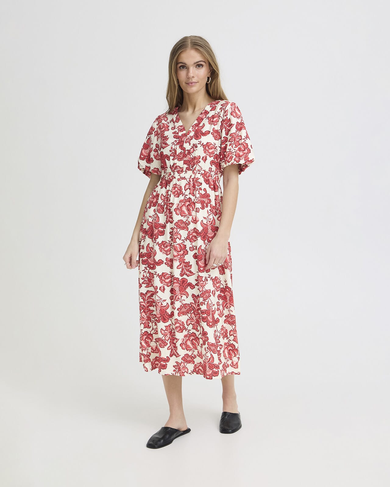 ICHI Midikjole Gilvis, 42, ICHI Kjole Rød 42