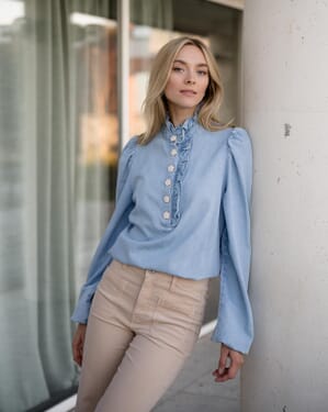 Denimbluse Vanda Flowerbutton