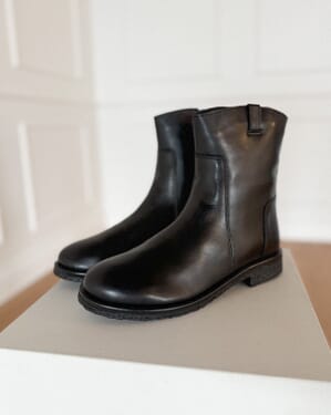 Boots Atalia