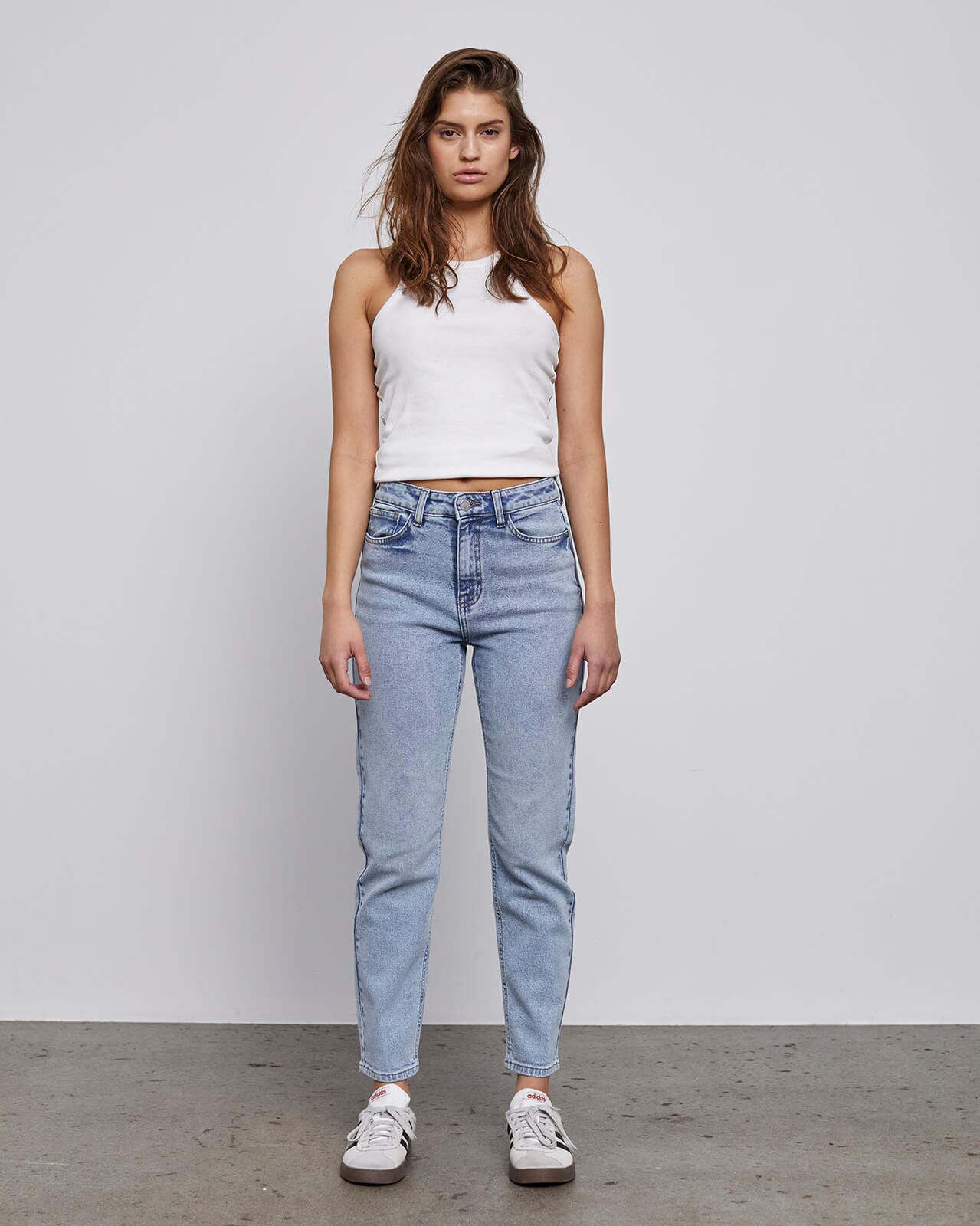 MONI JEANS / BLU