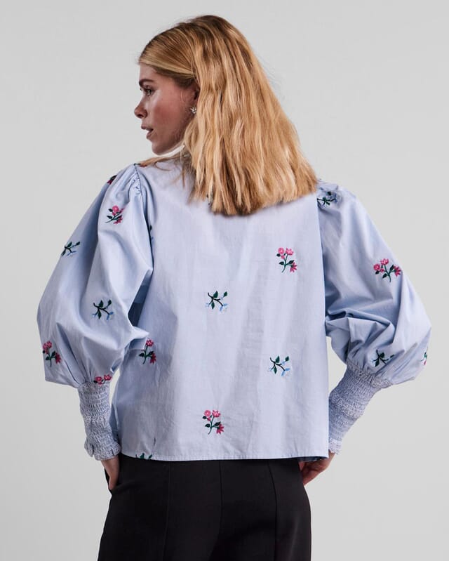 product gallery image
