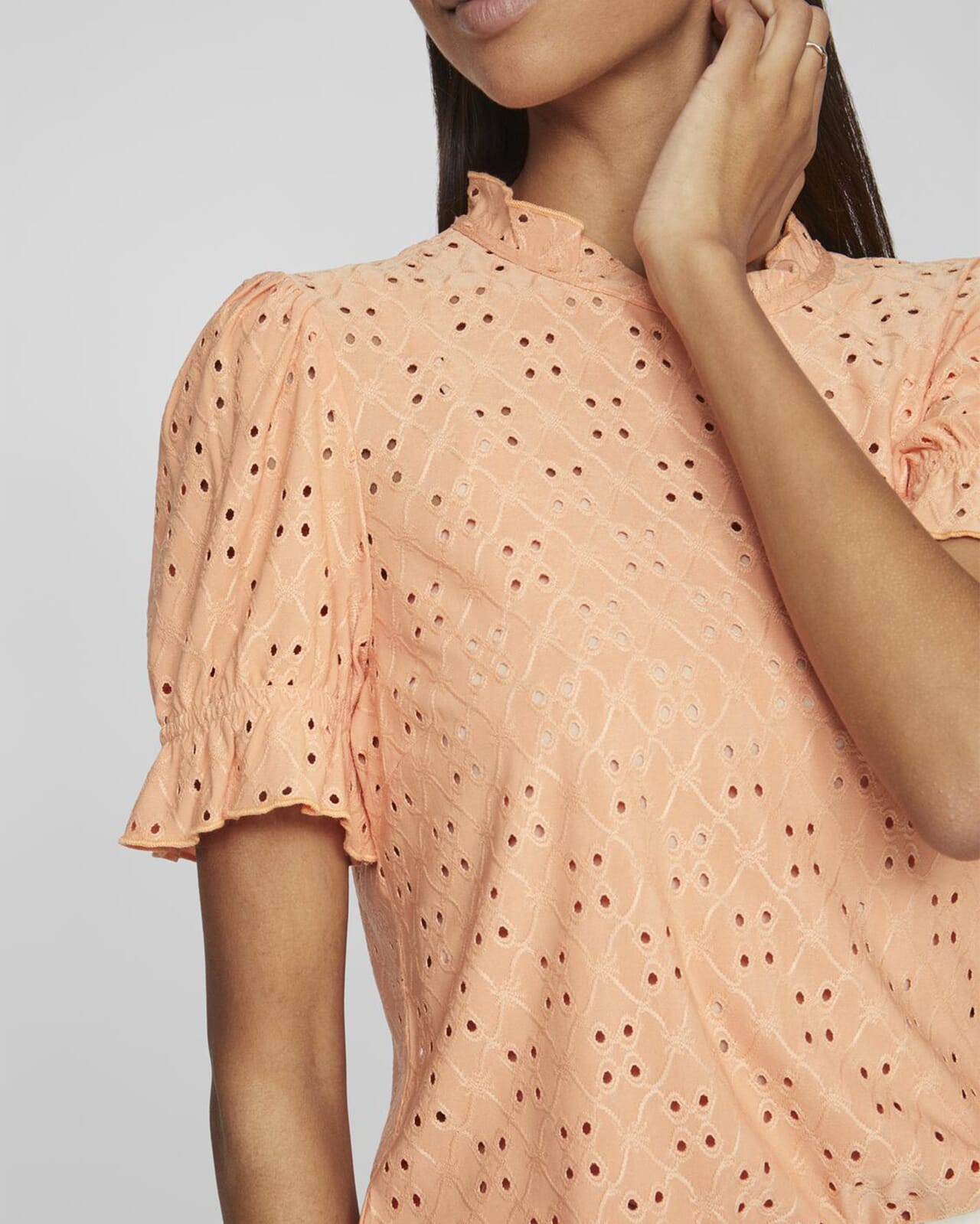 VILA Topp Kawa Flounce SS - Shell Coral | Topper og overdeler til dame ...