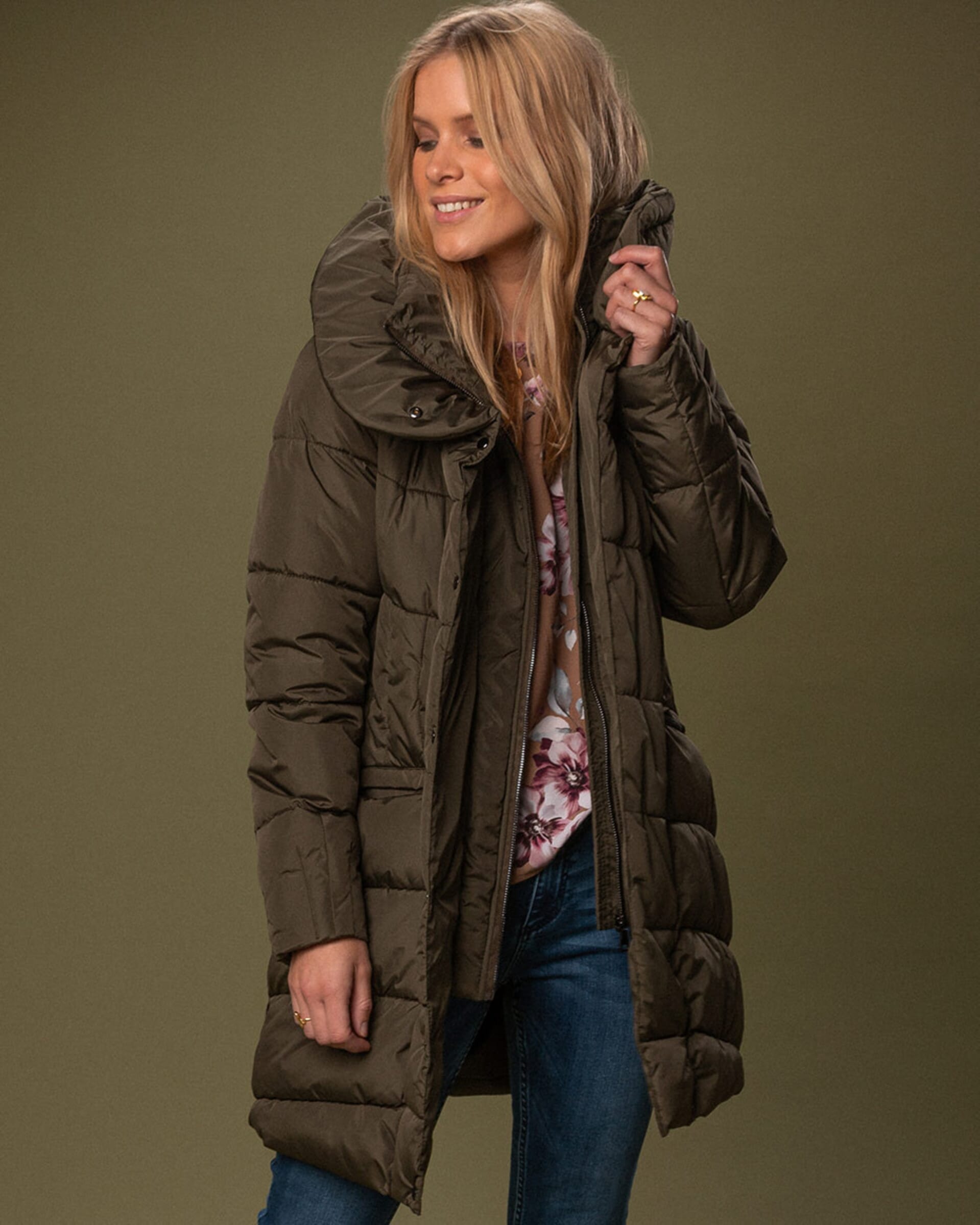 FLOYD Parkas Amanda Army Green Varme ytterjakker til dame FLOYD.no