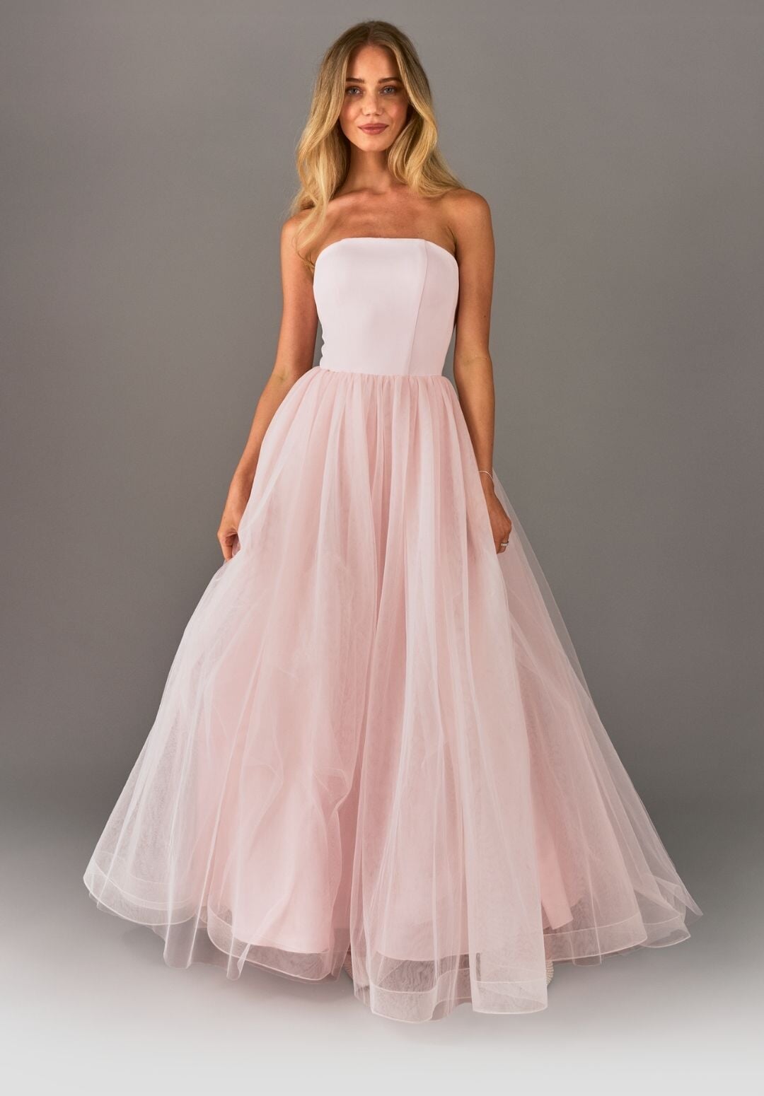 Ballkjole Josslyn Skoleball, juleball eller nyttårsball – vi har kjolene!! | FLOYD.no