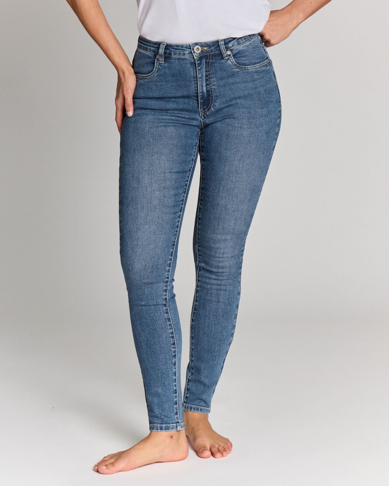 Se utvalget av jeans med skinny passform | FLOYD.no